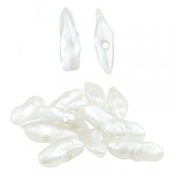 Pearl ABS Bead Chips Irregular 15x5mm (Ø1mm)