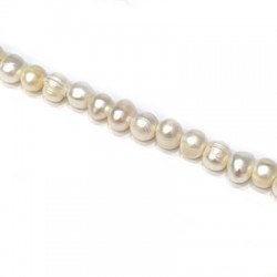 Fresh Water Pearl Bead 8x9mm (Ø2mm) (46pcs)