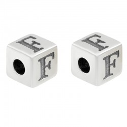 Distanziatore in Zama Cubo con Lettere e Numeri 7x7mm (Ø3mm)