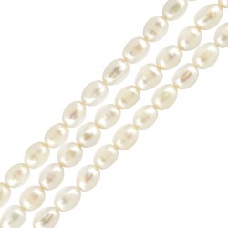Fresh Water Pearl Bead (~6-7mm) (Ø~0.5mm) (~46pcs)