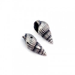 Ciondolo in Metallo Ottone Conchiglia 20x11mm (Ø1.1mm)