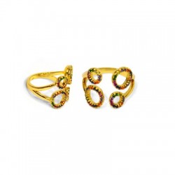 Anillo de Latón con Circonita y Círculos 17 x 21 mm