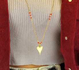 NECKLACE w/ HEART