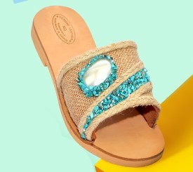 Sandal w/ Pearl & Stones