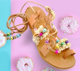 Sandal w/ Colorful Pearls