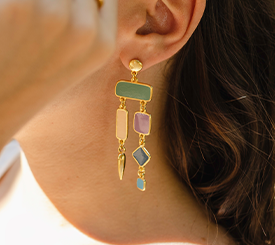 EARRING W/ ENAMELED CHARMS