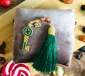 Deco Green Key & Tassel