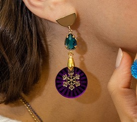 Earring w/ Plexi Snowflake