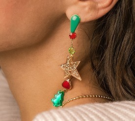 Earring w/ Star & Tree