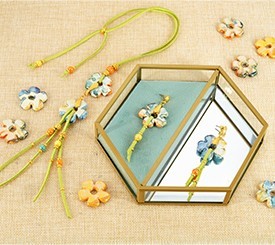 JEWELRY SET W/ FLOWERS