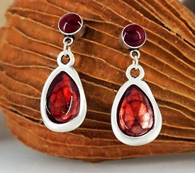 RED DROP EARRINGS