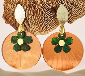 EARRINGS W/ GREEN FLOWERS