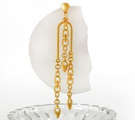 EARRING W/ CHAIN CONNECTOR