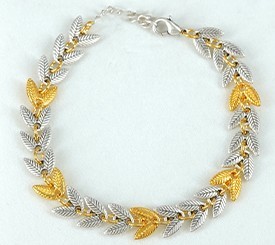 BRACELET W/ LEAVES
