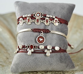 RED GLITTER BRACELETS