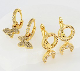 Earrings w/ Zircon
