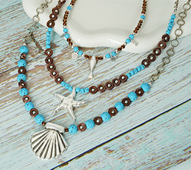 NECKLACES W/ PENDANTS
