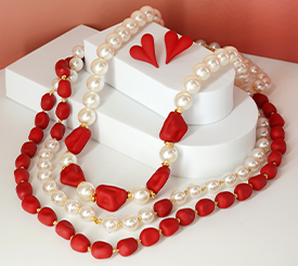 NECKLACES W/ PEARLS