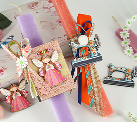 Candles w/ Wooden Pendants