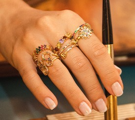 Bagues avec zircon et émail