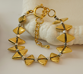 GOLD RHOMBUS BRACELET