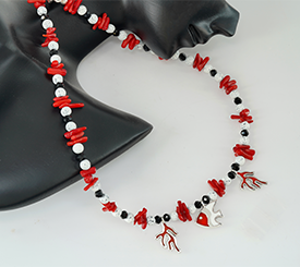 NECKLACE W/CHARMS & ENAMEL